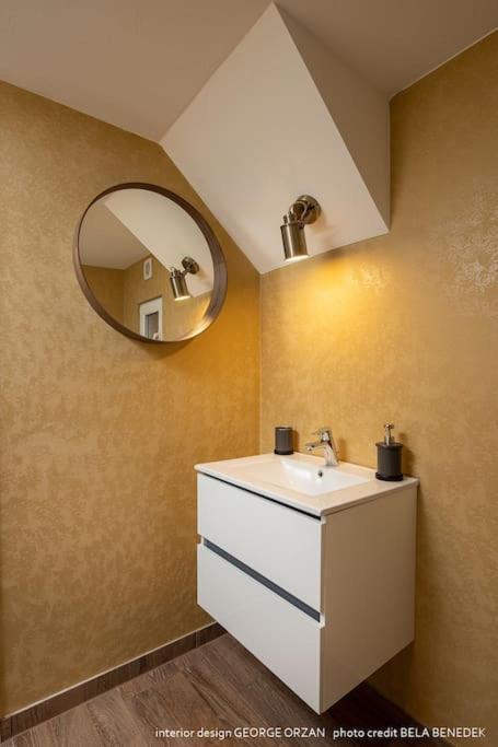 Casa269B - Cozy House With Scandinavian Design Alsómoécs Kültér fotó