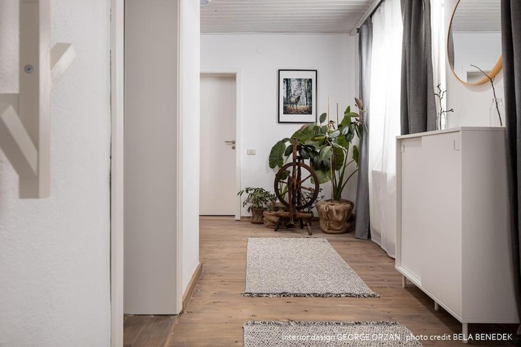 Casa269B - Cozy House With Scandinavian Design Alsómoécs Kültér fotó
