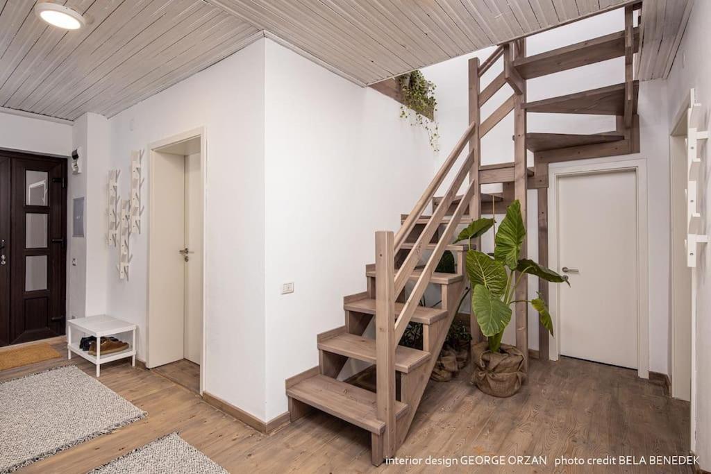 Casa269B - Cozy House With Scandinavian Design Alsómoécs Kültér fotó