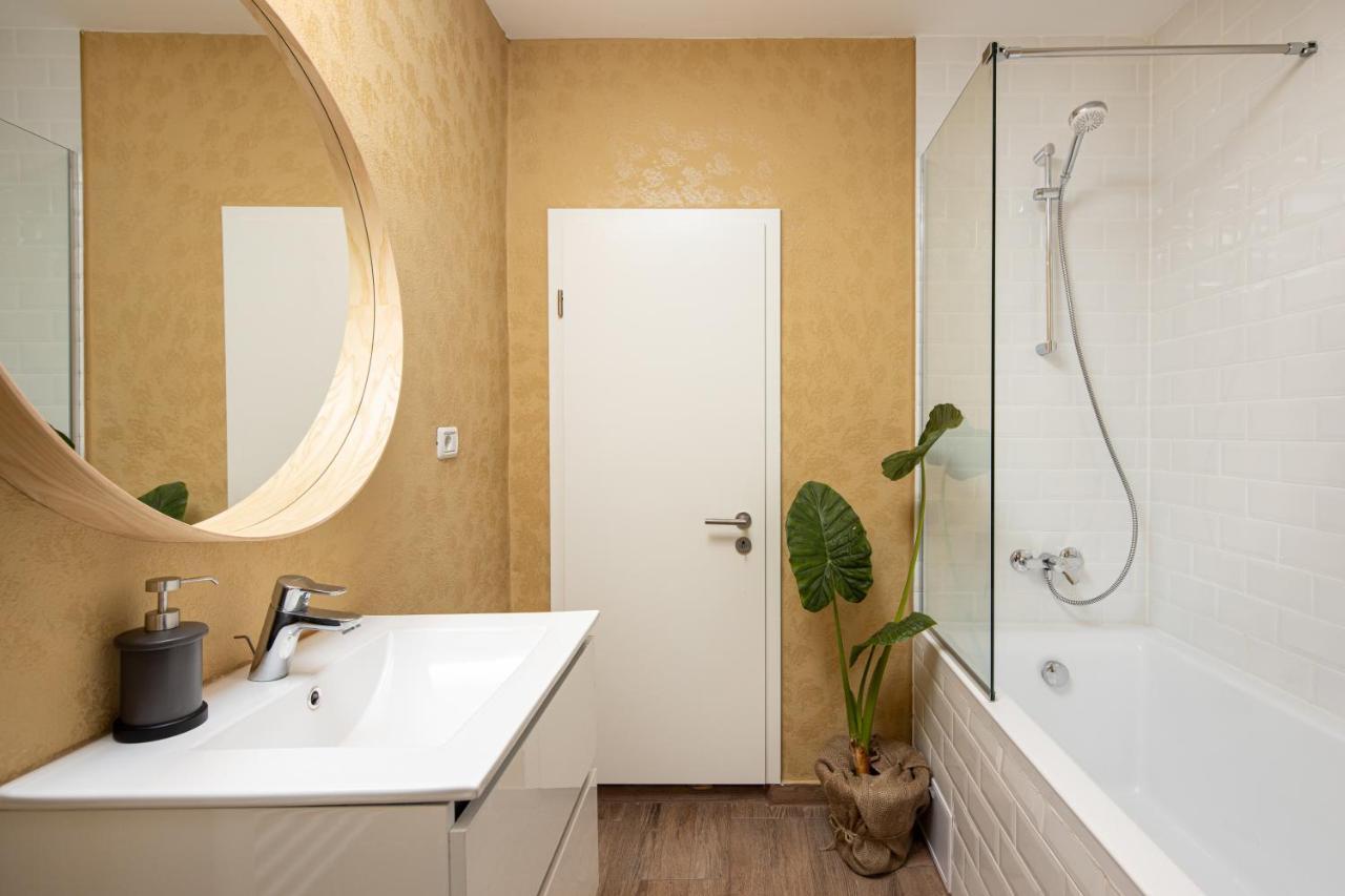 Casa269B - Cozy House With Scandinavian Design Alsómoécs Kültér fotó
